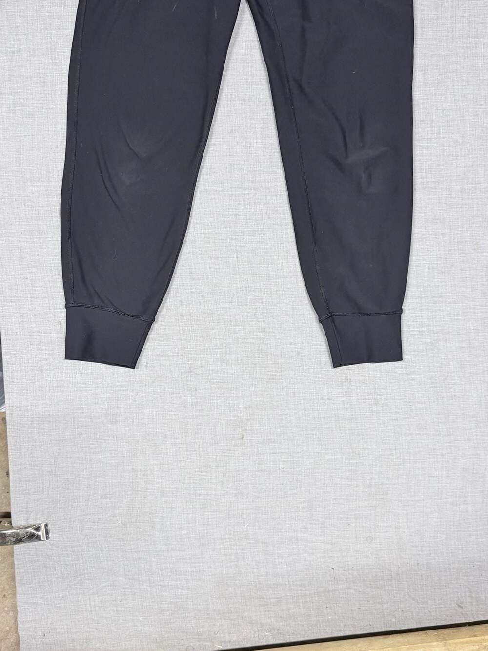 Old Navy Active High-Rise Powersoft Jogger Pants - Picture 2 of 4
